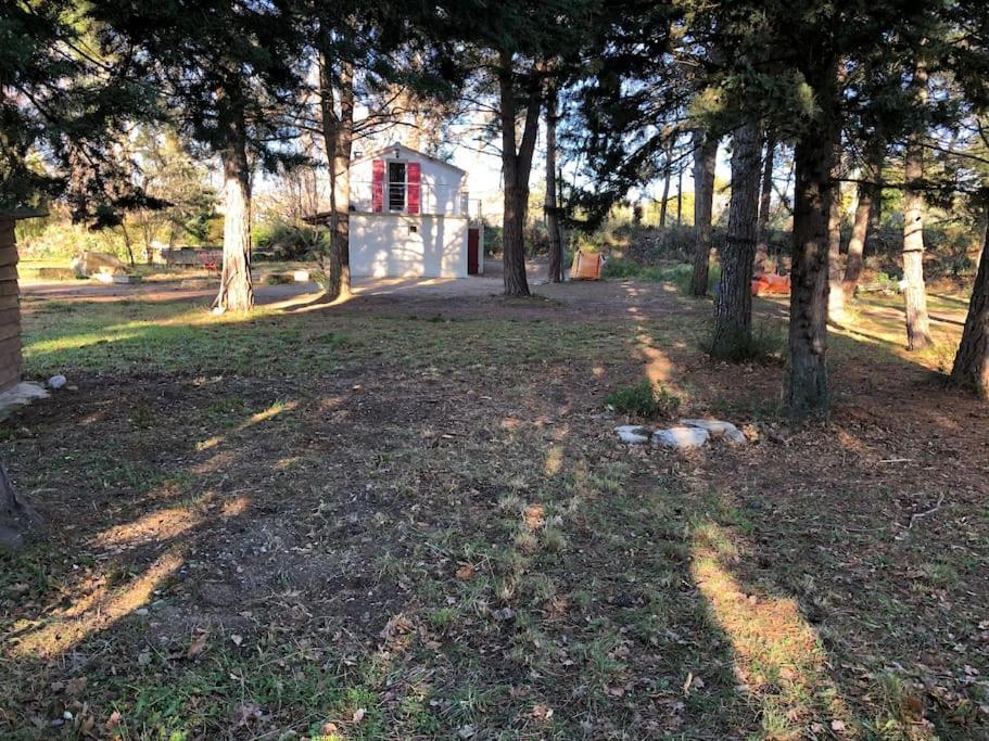 Le Cabanon De Vally Caromb Esterno foto